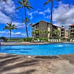 Lahaina Resort Retreat With Pool And Ocean Views!