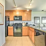 Cute Beachfront Condo With Lanai And Resort Pools