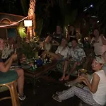 Tiki Beach Hostel-At The Beach In Lahaina