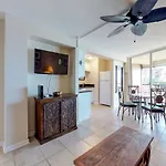 Hale Ono Loa 208