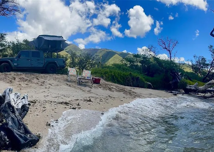 Embark On A Journey Through Maui With Aloha Glamp\'S Jeep And Rooftop Tent Allows You To Discover Diverse Campgrounds, Unveiling The Island\'S Beauty From Unique Perspectives Each Day