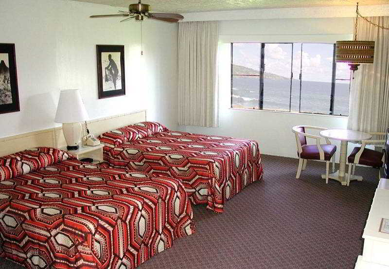 Maui Seaside Hotel