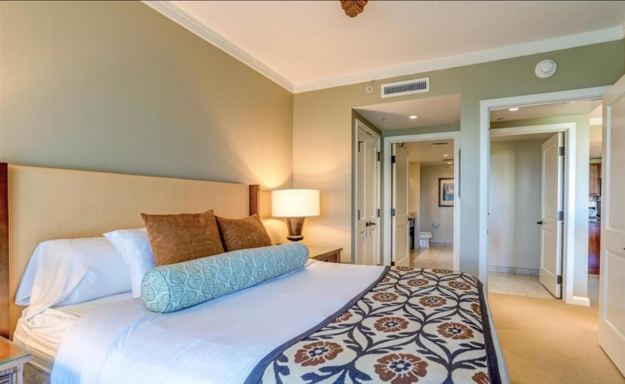 2 Bedroom Ocean View Luxury With Extra Large Balcony