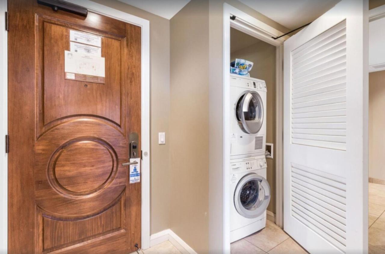 Luxury Mountain View With Large Private Balcony Lahaina