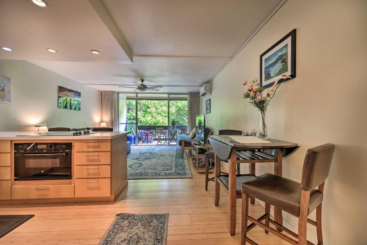 Apartment Comfy Tropical With Pool - Walk To Beach!