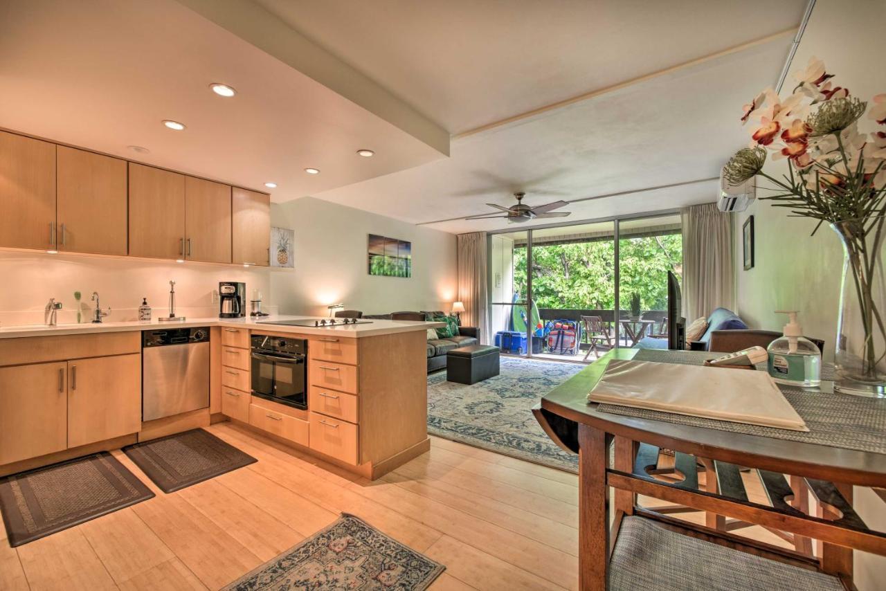 Apartment Comfy Tropical With Pool - Walk To Beach! Kahana