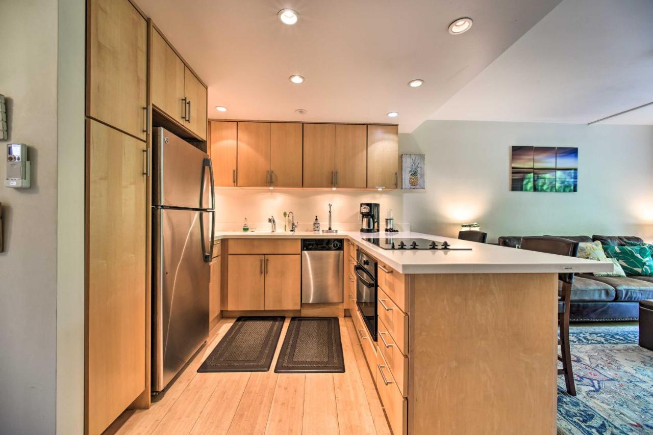 Apartment Comfy Tropical With Pool - Walk To Beach!