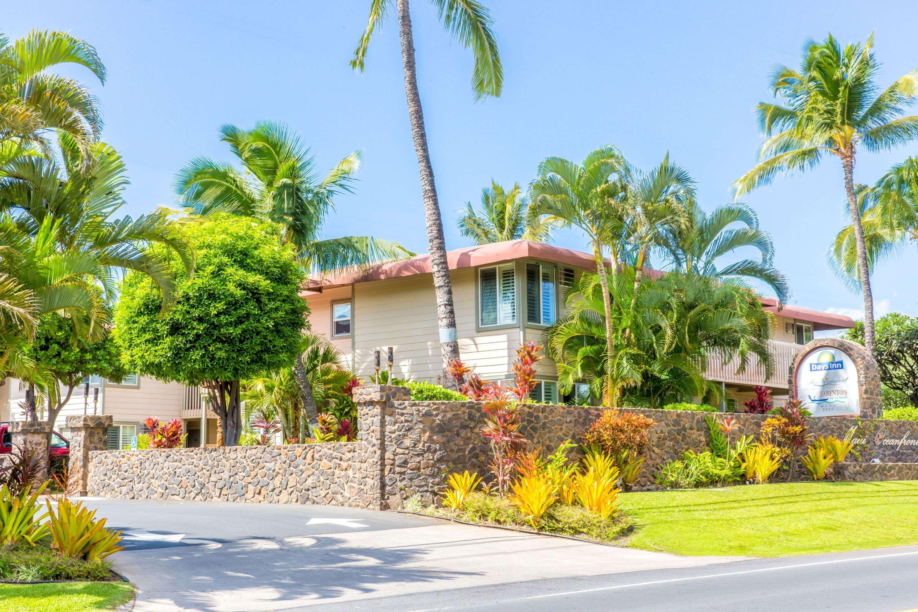 Days By Wyndham Maui Oceanfront Hotel