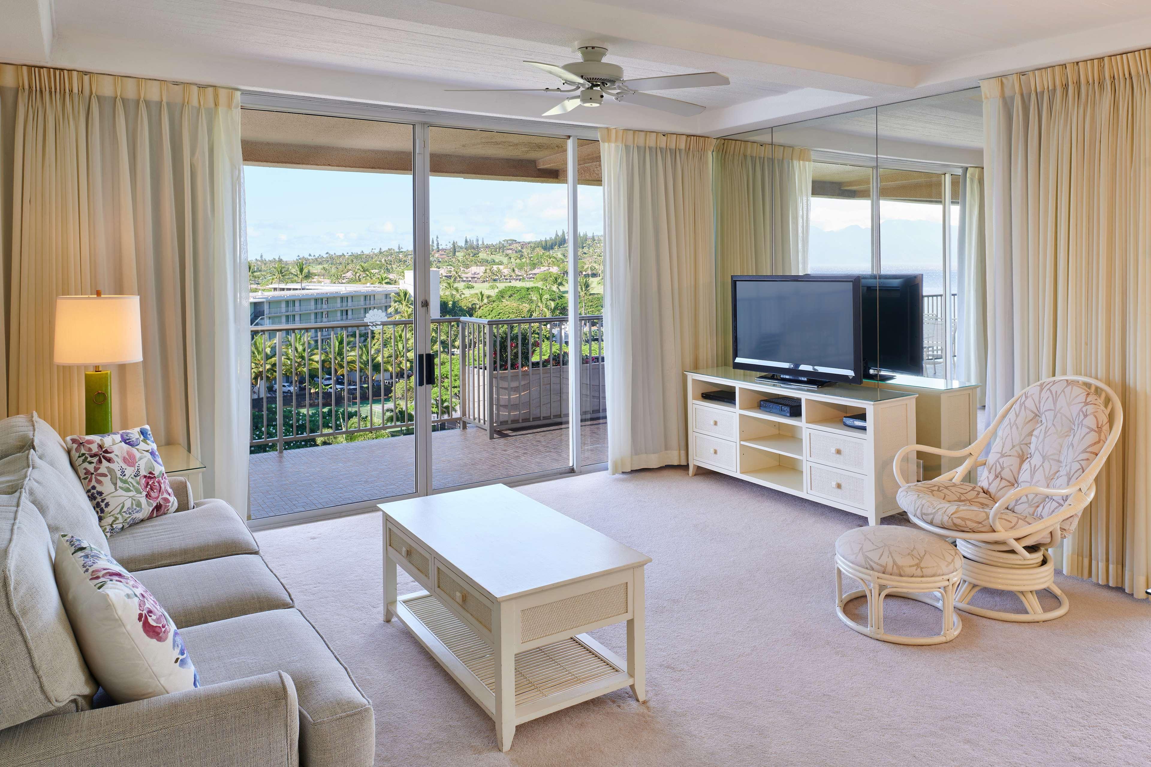Aparthotel Aston At The Whaler On Kaanapali 5*