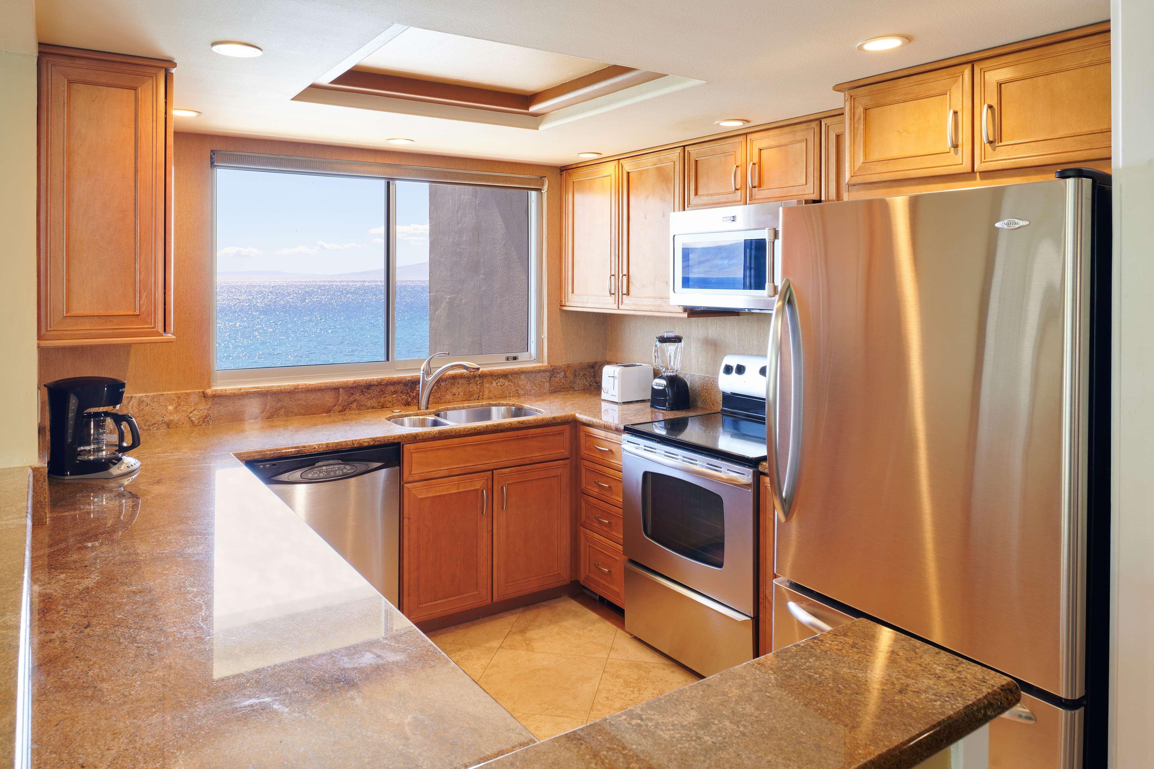 Aparthotel Aston At The Whaler On Kaanapali 5*