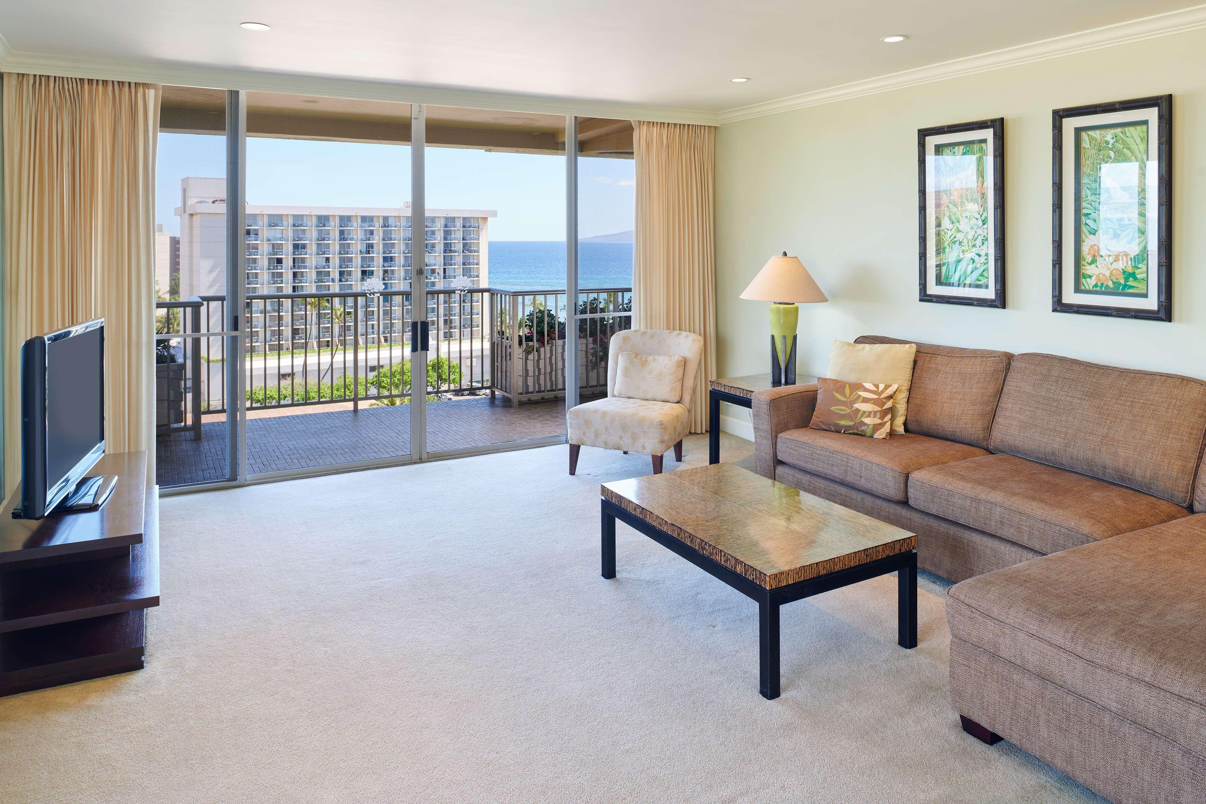 Aston At The Whaler On Kaanapali Aparthotel 5*