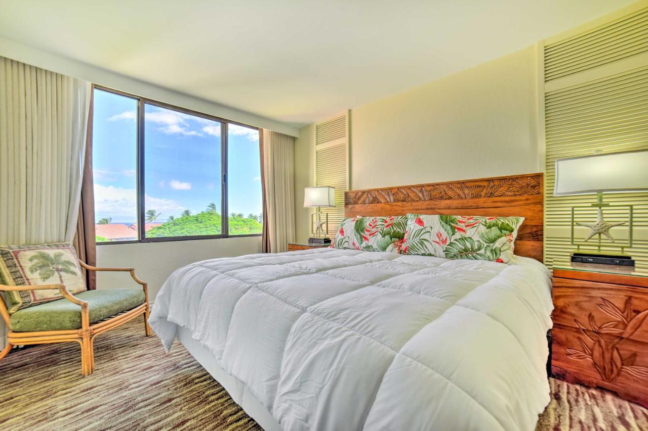Cute Beachfront With Lanai And Pools