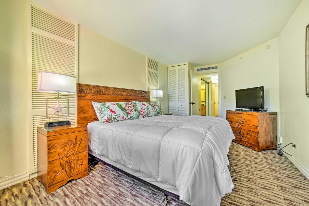 Cute Beachfront With Lanai And Pools Apartment *