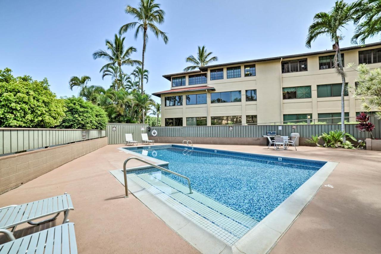 Lahaina With Balcony Walk To Beaches