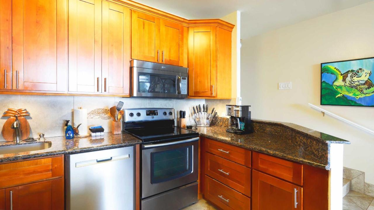 Aparthotel Maui Westside Presents: Hale Mahina B302 - 1bed/1bath Turtle Condo! *