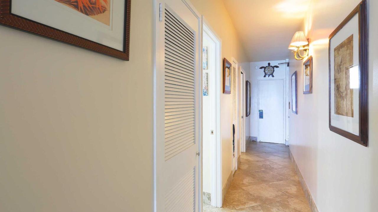 Maui Westside Presents: Hale Mahina B302 - 1bed/1bath Turtle Condo! *