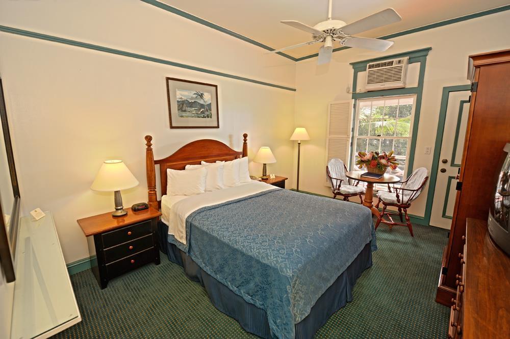 Hotel Pioneer Lahaina