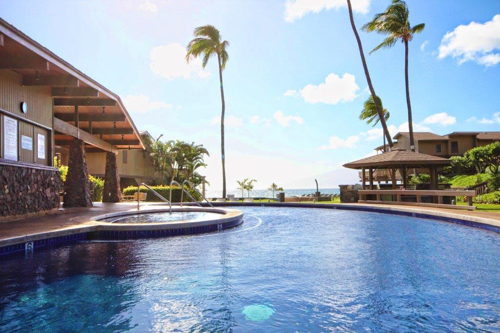 Kahana Sunset Hotel Kapalua