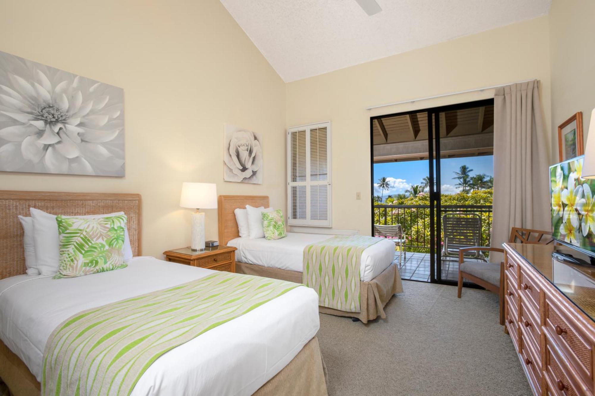 Ekahi Village - Coraltree Collection