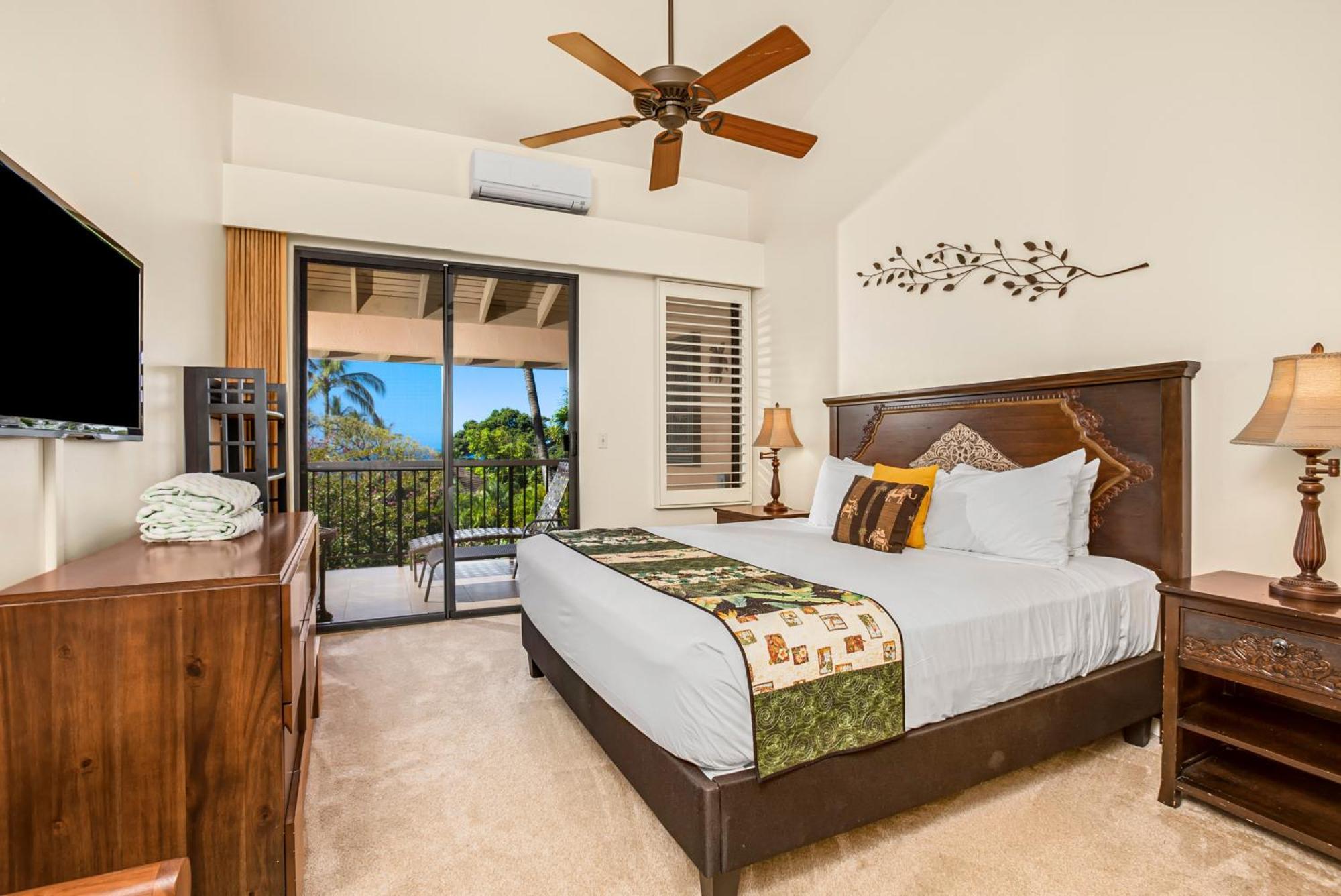 Ekahi Village - Coraltree Collection