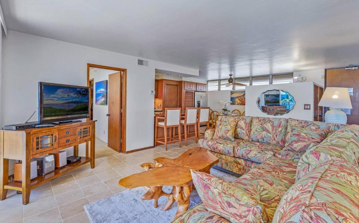 Aparthotel Stunning 1 Bedroom With Ocean And Island Views ~ Sleeps 4 ~ Royal 514 *