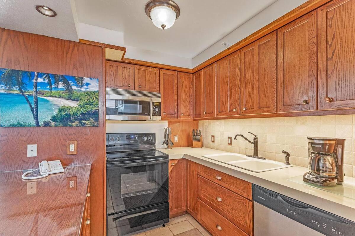 Aparthotel Stunning 1 Bedroom With Ocean And Island Views ~ Sleeps 4 ~ Royal 514 Kahana