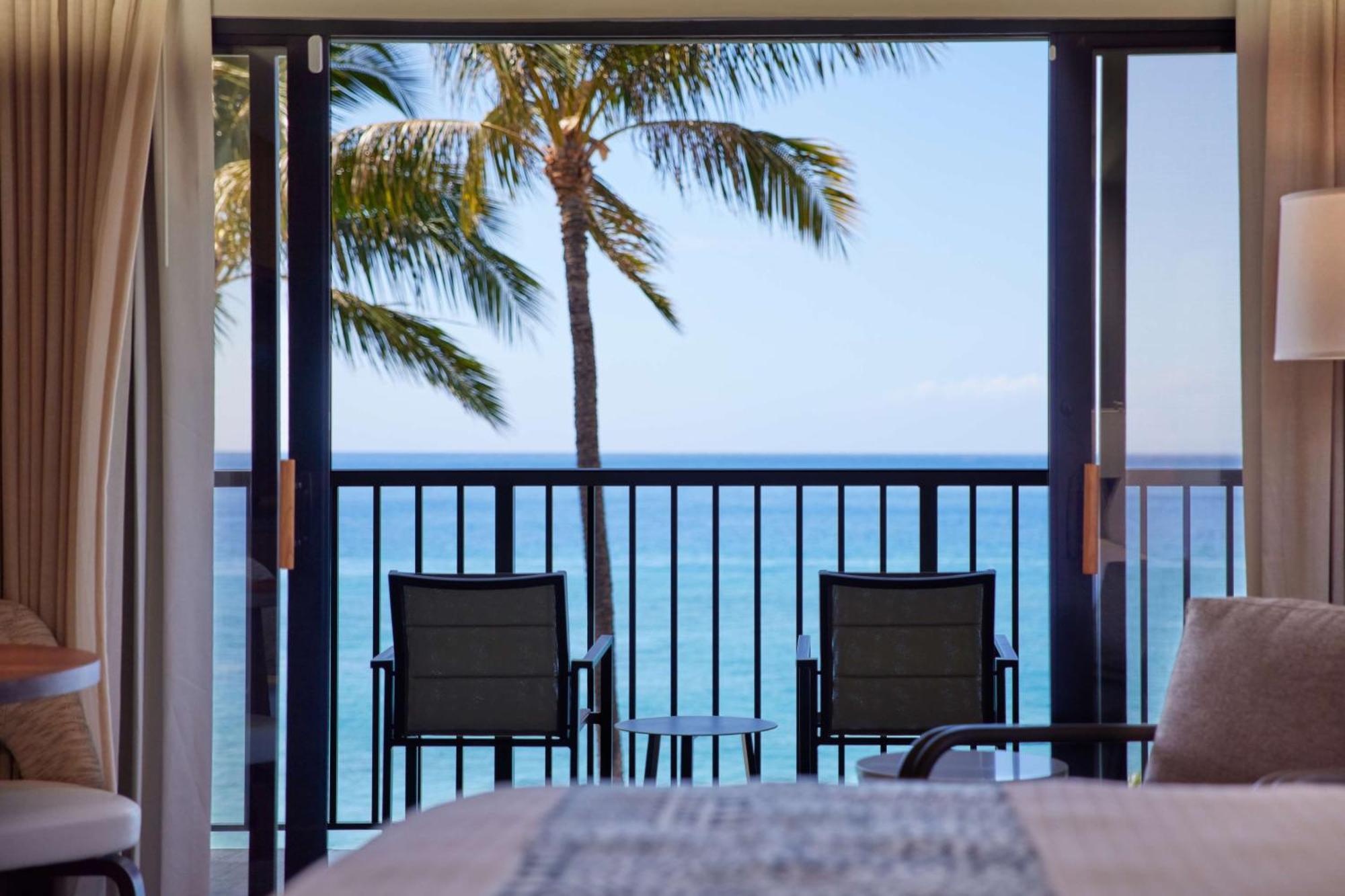 Resort Outrigger Kaʻanapali 3*