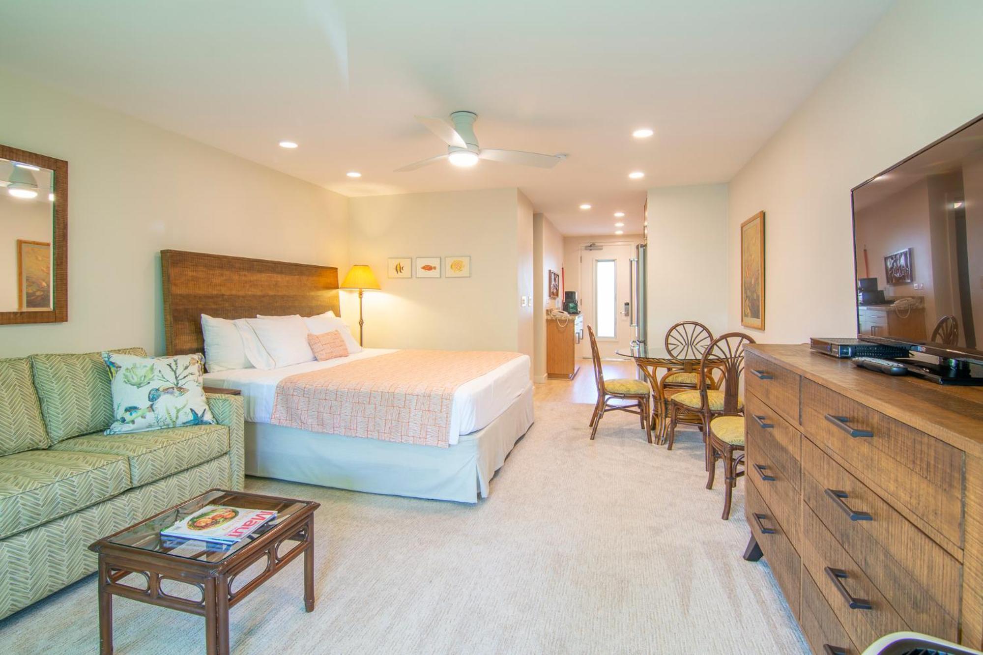Napili Surf By Castle Resort 3*