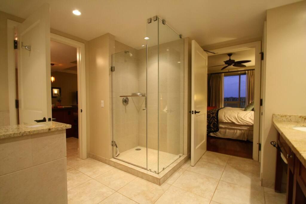 Apartment Ocean View One Bedroom At Honua Kai!!