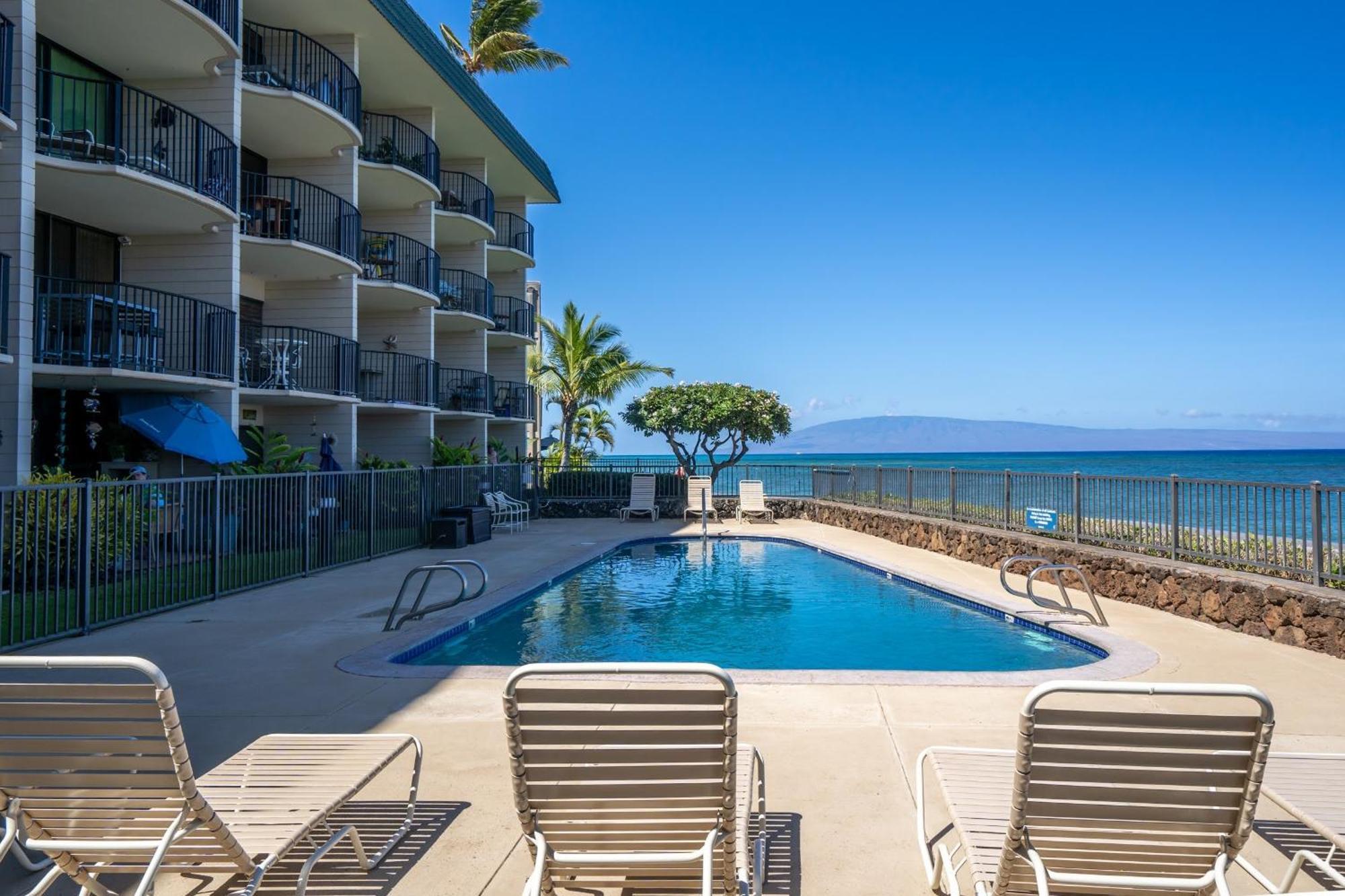 Reef By Coldwell Banker Island Vacations Apartment Kahana