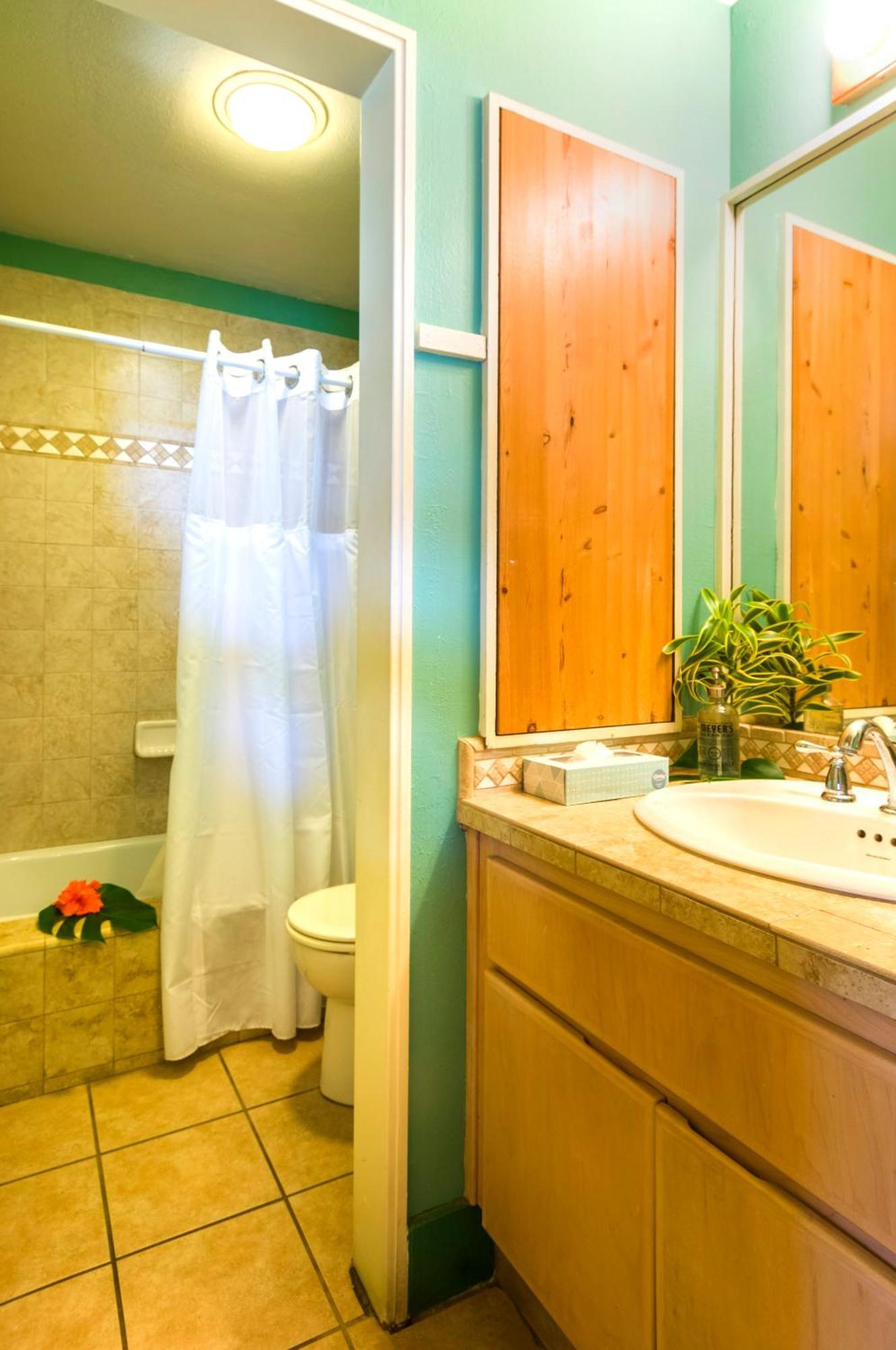 Kai Maui - #201 Honokalani - Oceanview 1 Br Apartment