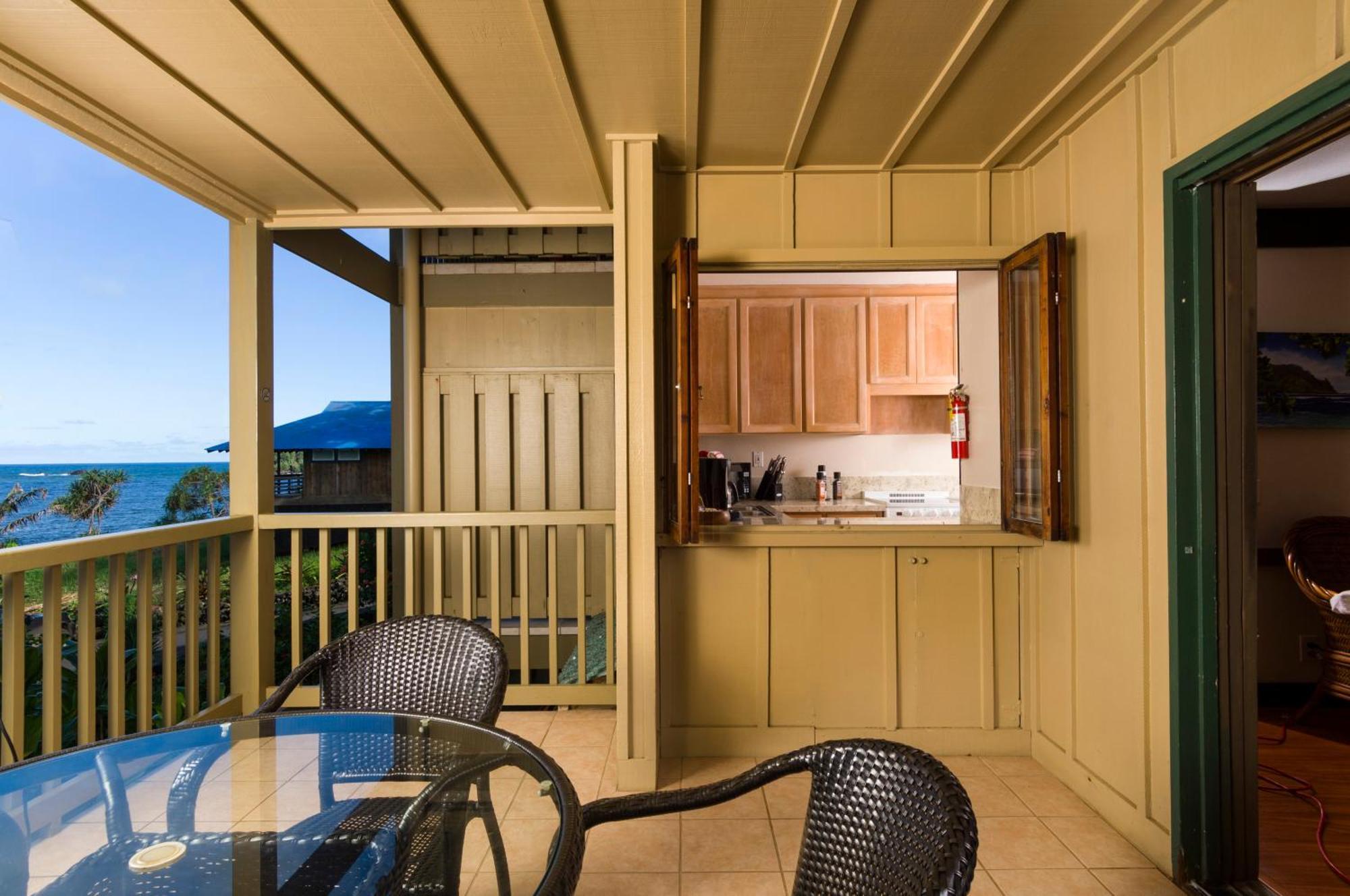 Kai Maui - #103 Helani Oceanview 1 Br * Hana