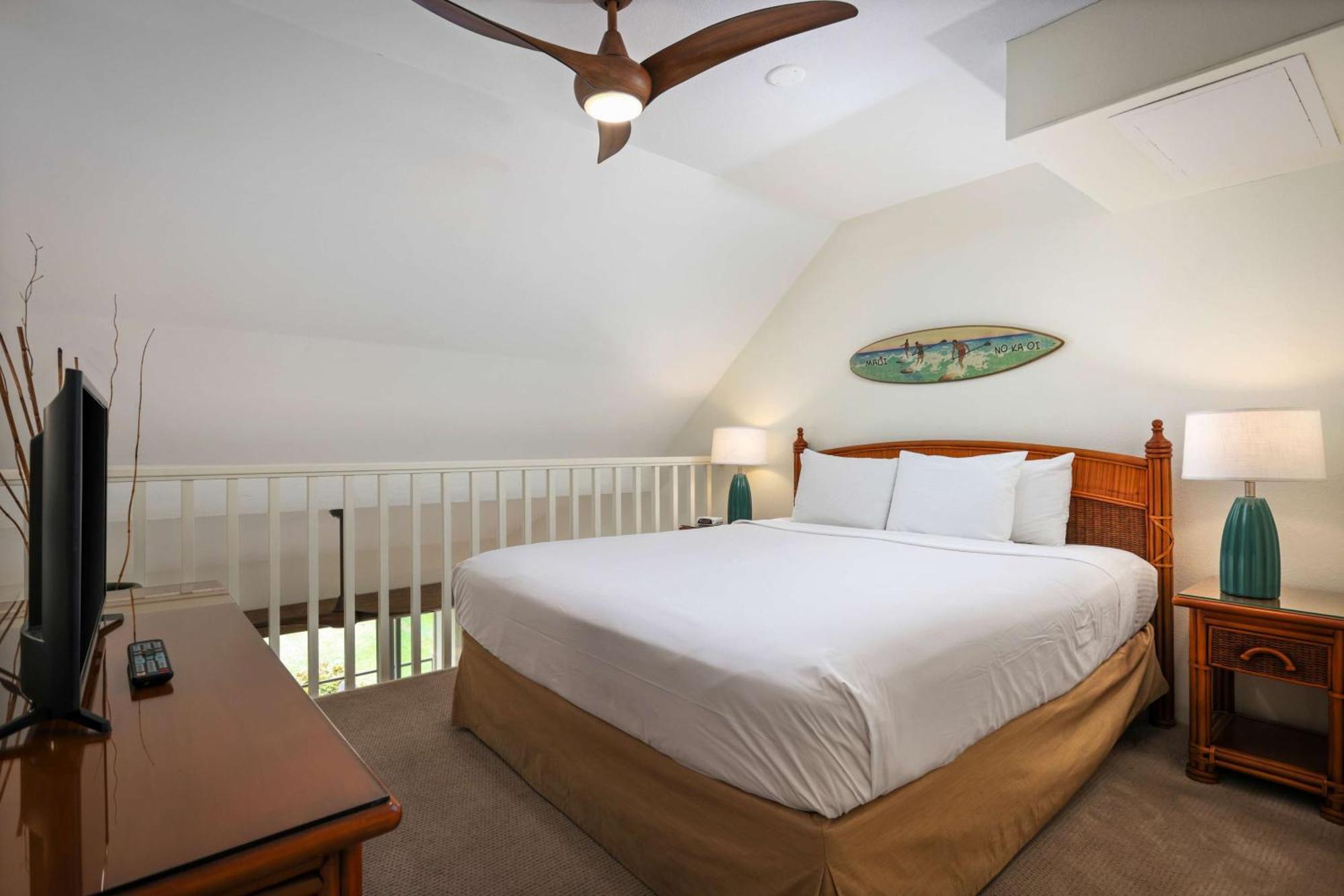 Aston Maui Kaanapali 4*