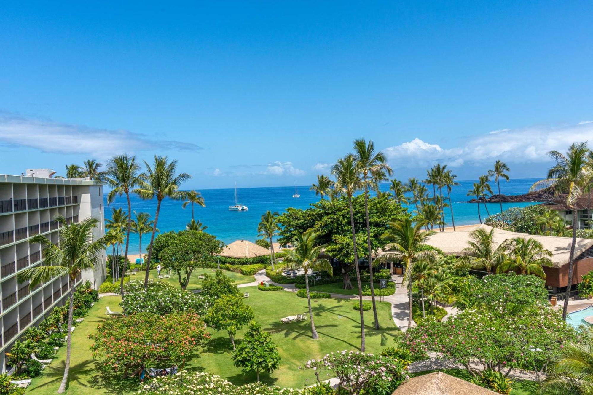 Outrigger Kaʻanapali 3*