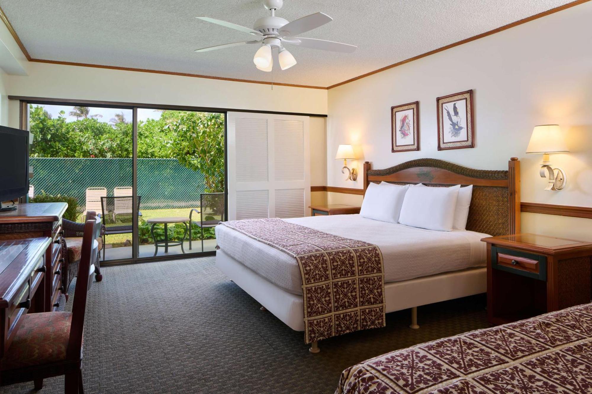 Outrigger Kaʻanapali Resort Kaanapali