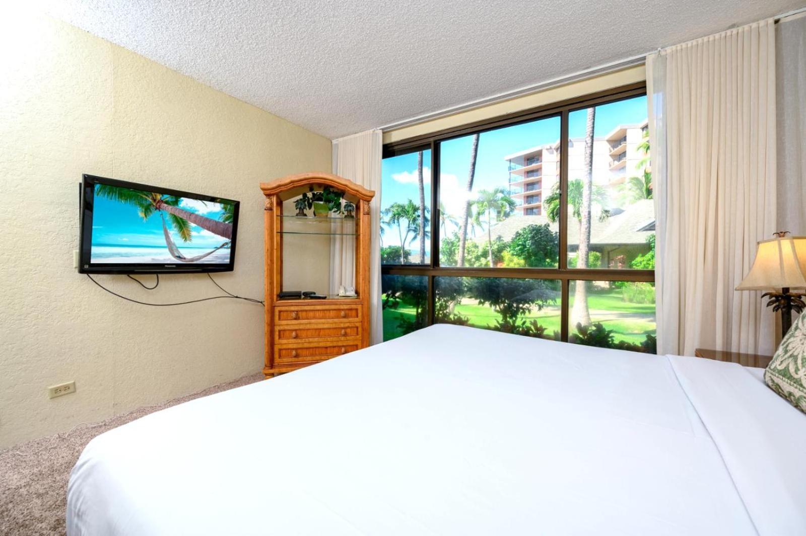Kbm Free Car Shores Ks-155 Ground Floor Steps To Pool And Apartment Kaanapali