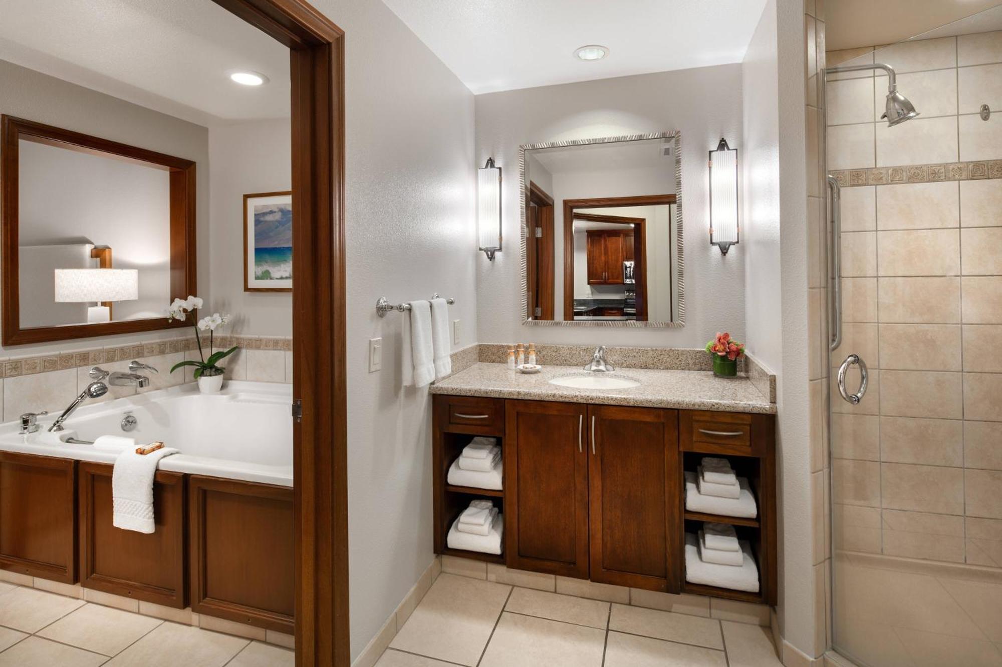 Marriott's Maui Ocean Club - & Napili Towers Hotel Lahaina