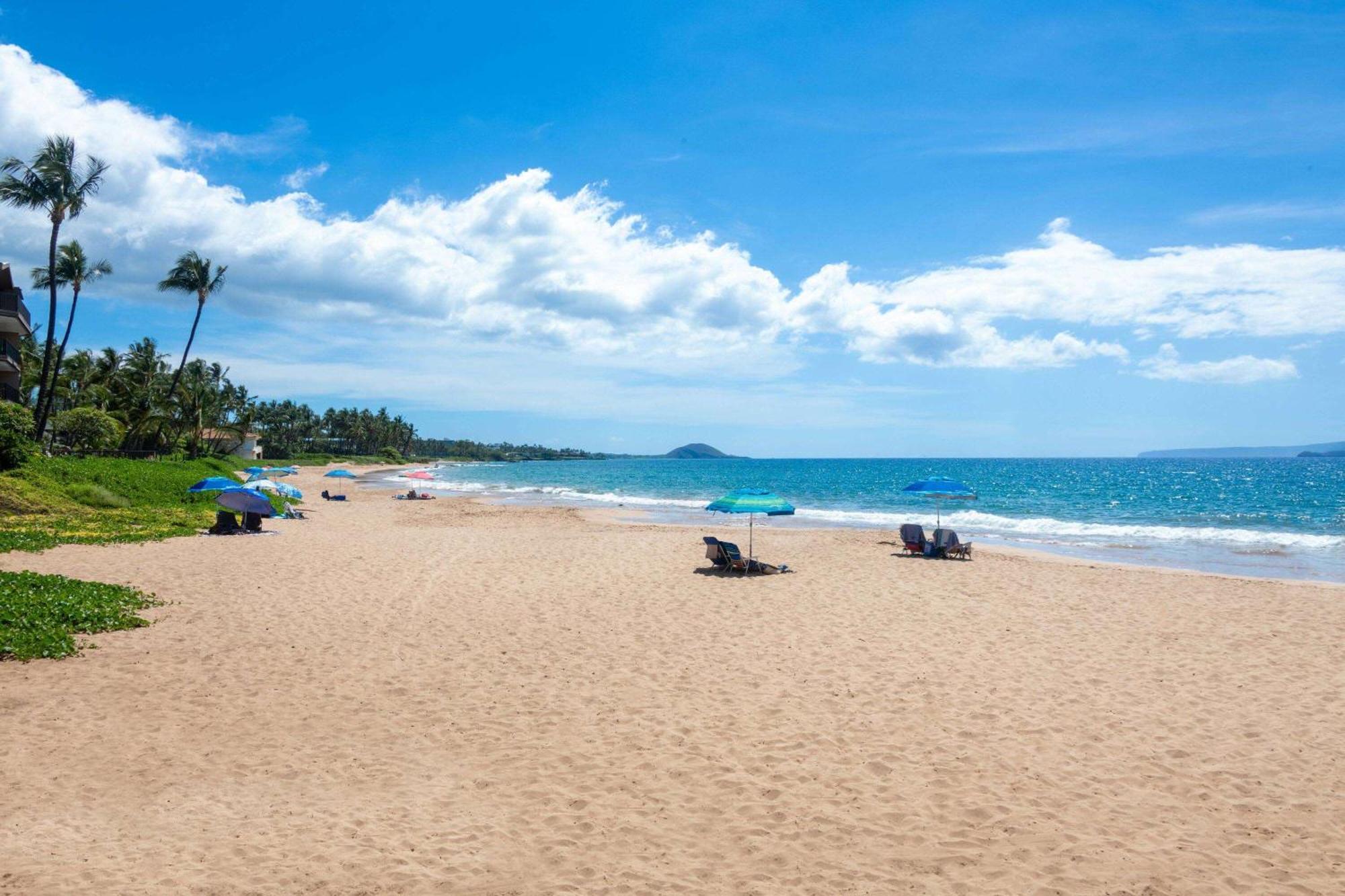 Days By Wyndham Maui Oceanfront 2*