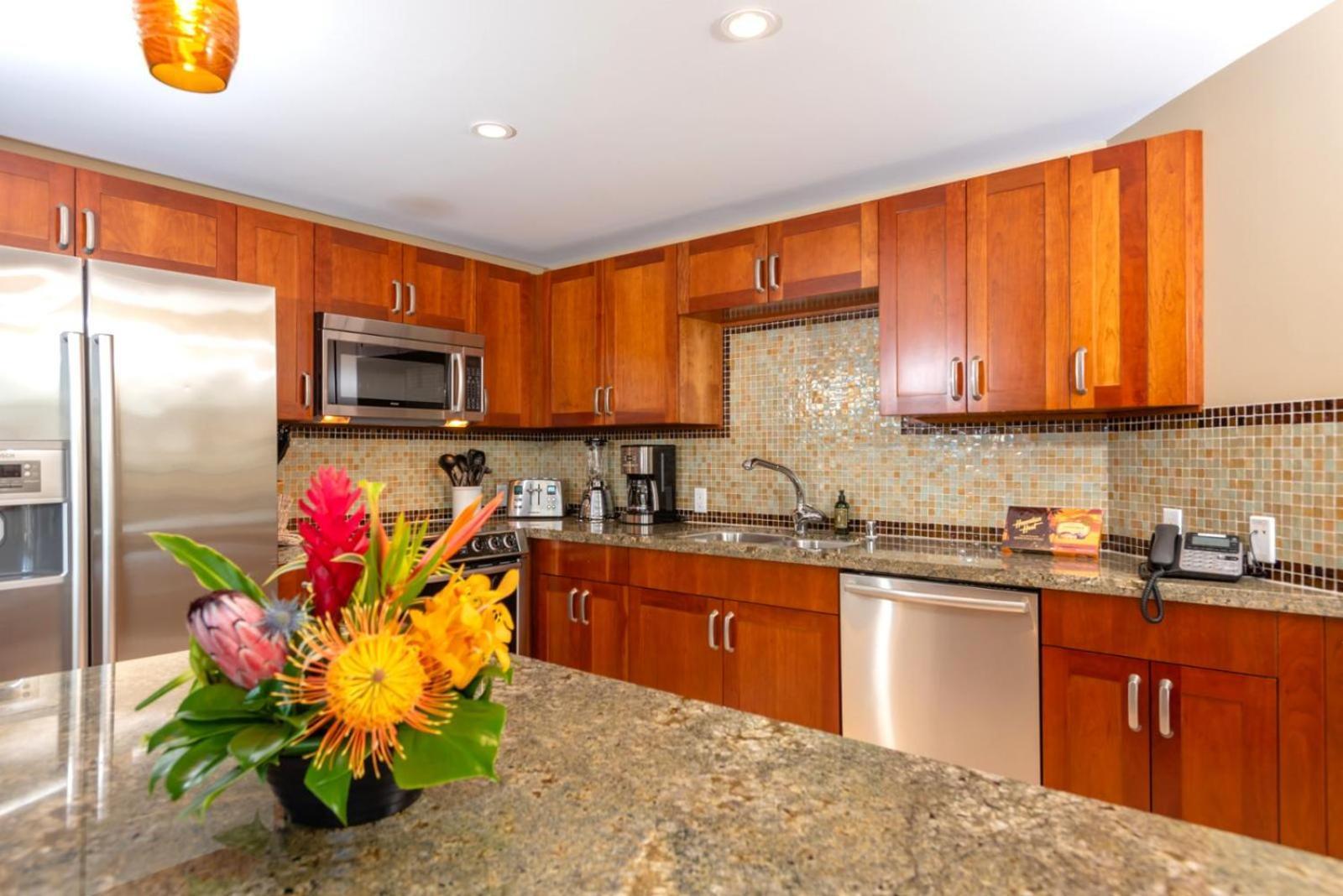 Kbm Free Car Honua Kai Hokulani Ocean View 2bedroom Hkh-423 Gorgeous With Ocean Views Kaanapali