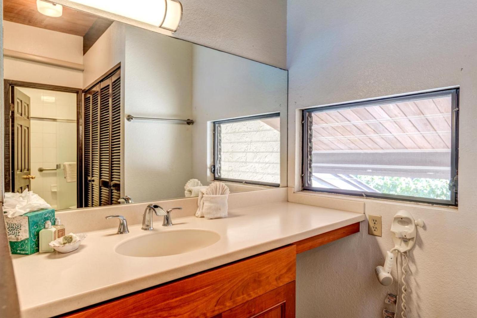 Kbm Free Car Napili Point Nap-c42 Gorgeous 2 Bedrooms Ocean View Apartment Kapalua