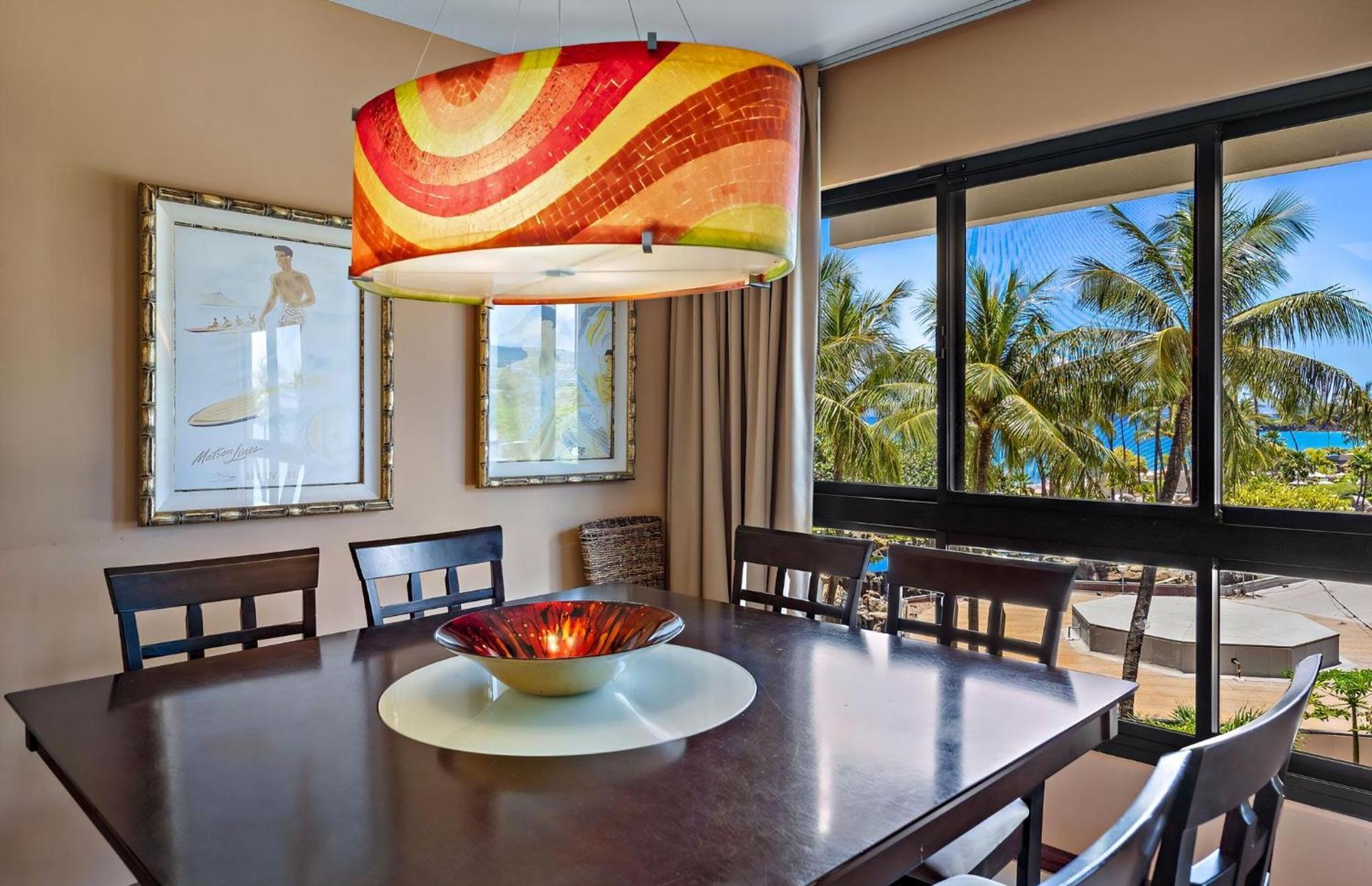 The Kaanapali Alii By Maui