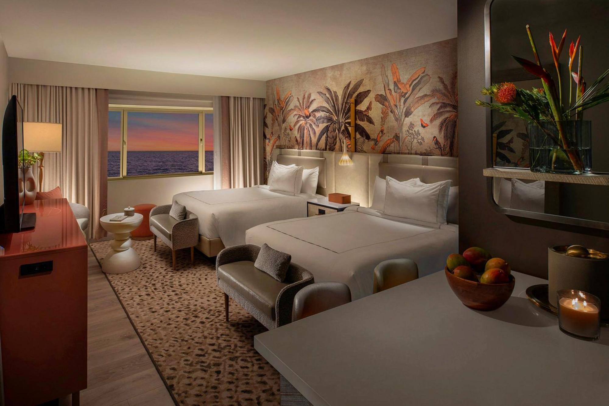 Maui Seaside Hotel 3*