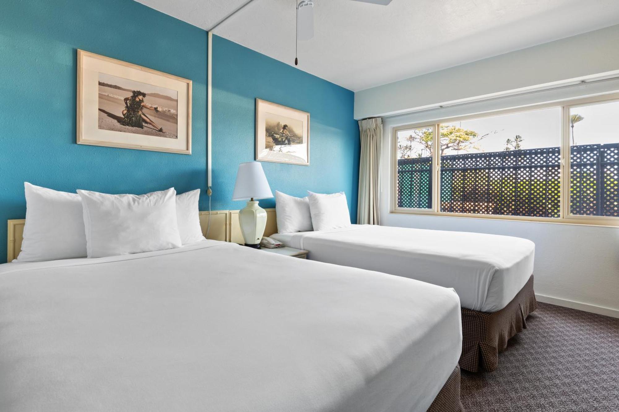 Hotel Maui Seaside 3*