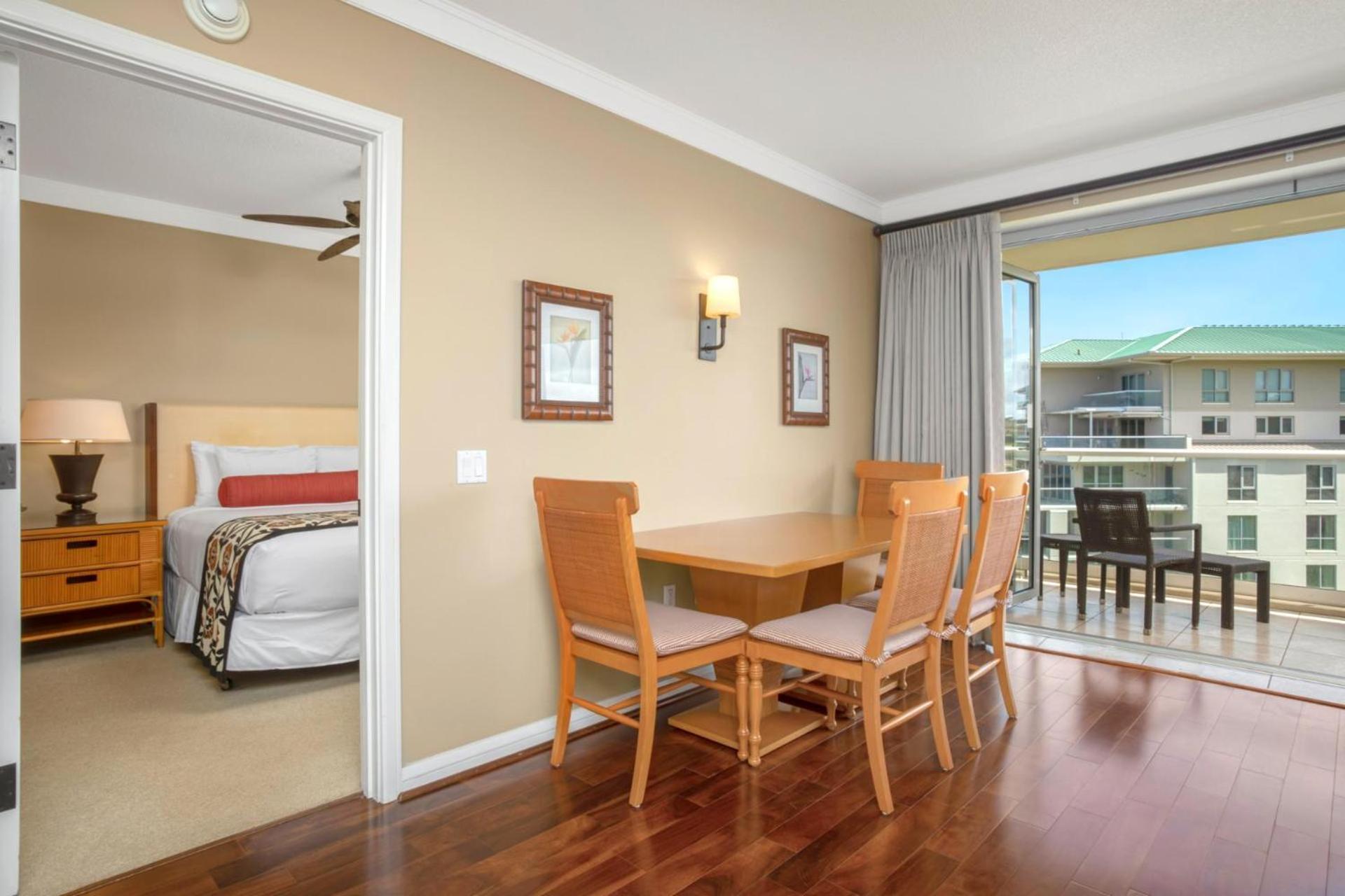 Kbm Free Car Honua Kai Hokulani Ocean View 2bedroom Hkh-648 Spectacular Xl Lanai Ocean Views Apartment Kaanapali