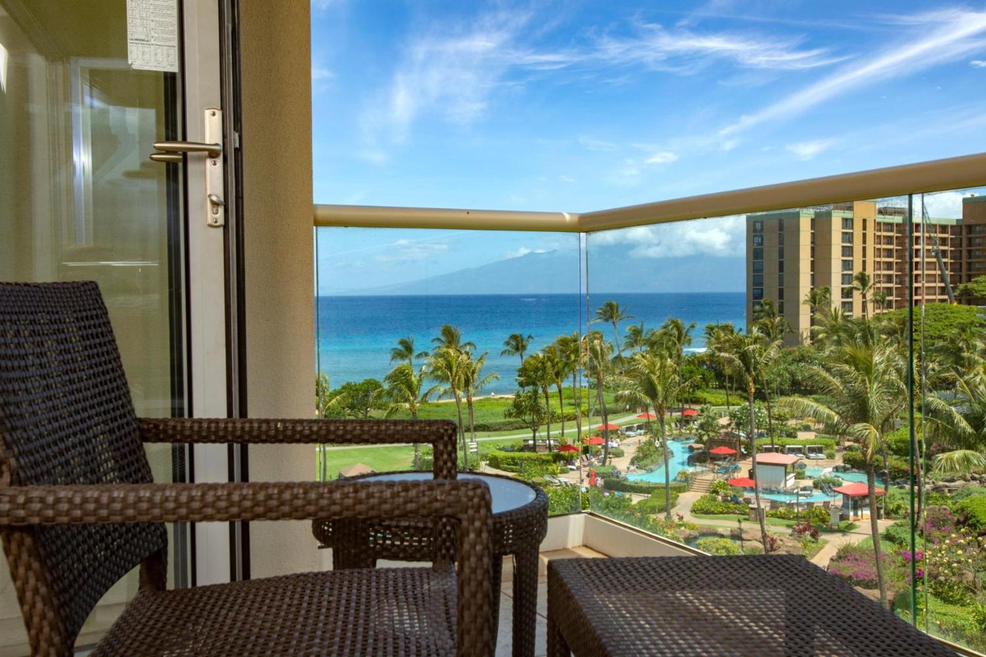 Kbm Free Car Honua Kai Hokulani Ocean View 2bedroom Hkh-648 Spectacular Xl Lanai Ocean Views *