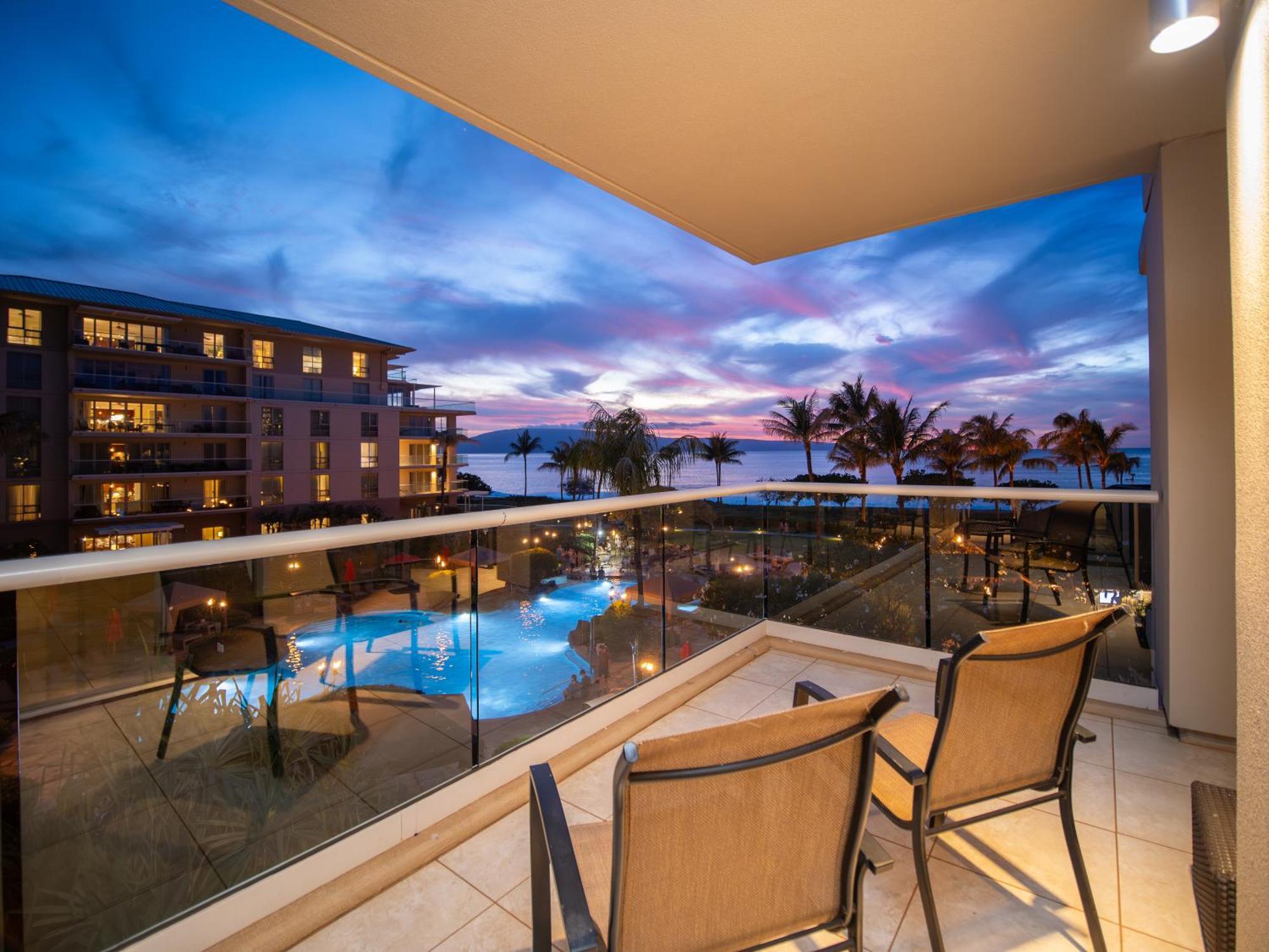 Oceanfront Views Above Dukes - Wrap Around Lanai - Outdoor Kitchen Honua Kai H351