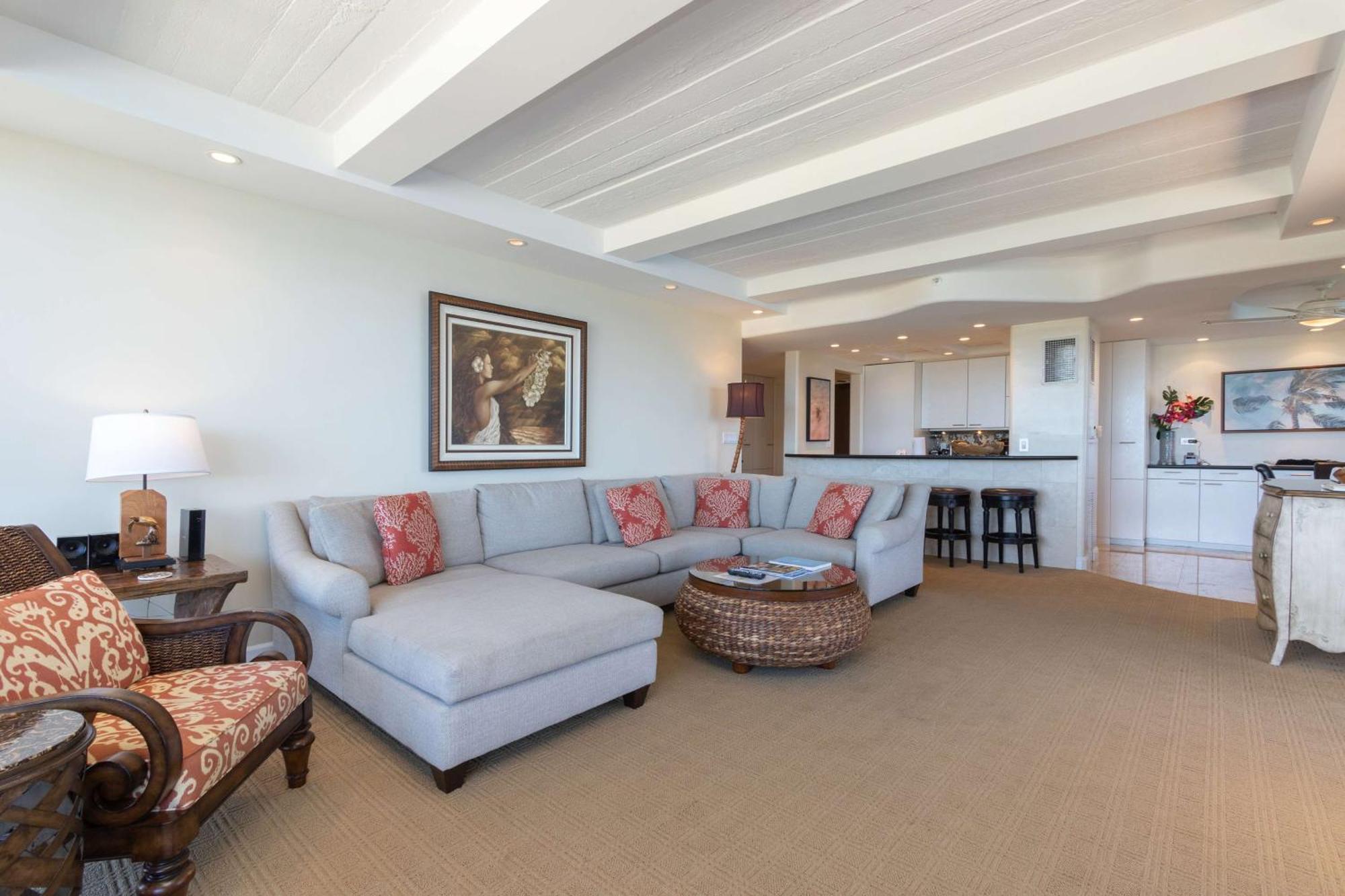 Aston At The Whaler On Kaanapali Aparthotel 5*