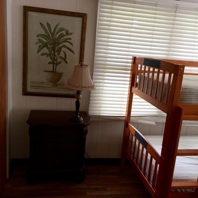 Tiki Beach Hostel-At The Beach In Lahaina Lahaina