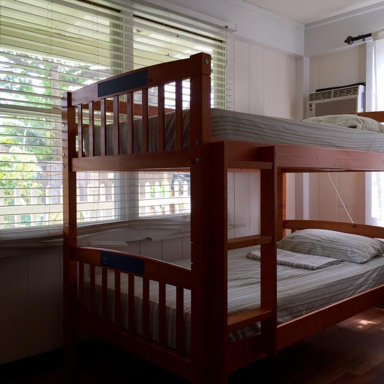Tiki Beach Hostel-At The Beach In Lahaina Hostel Lahaina