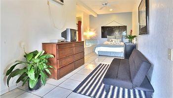 House Of Fountains Bed & Breakfast 3*